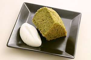 Matcha Chiffon cake300x200